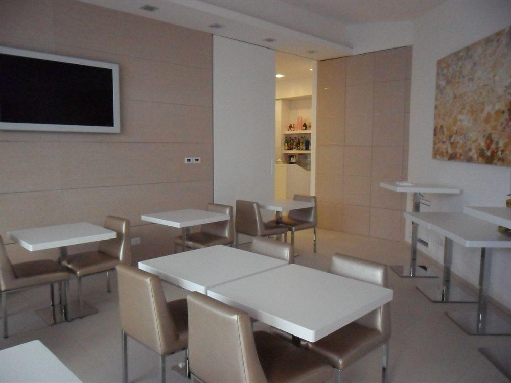 Soglow Business Class Hotel Molfetta Zewnętrze zdjęcie